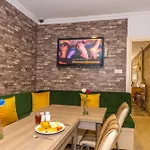 Walnut Shell 3* Istanbul