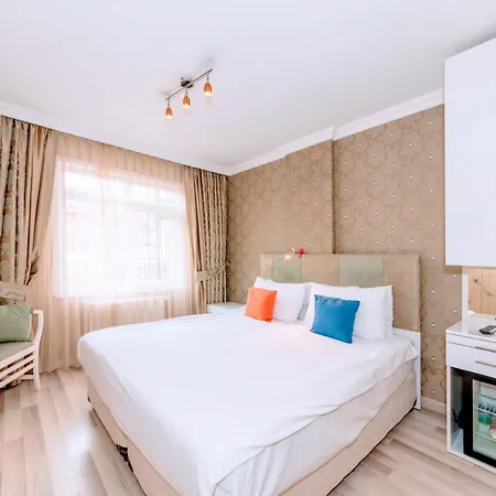 Walnut Shell Стамбул