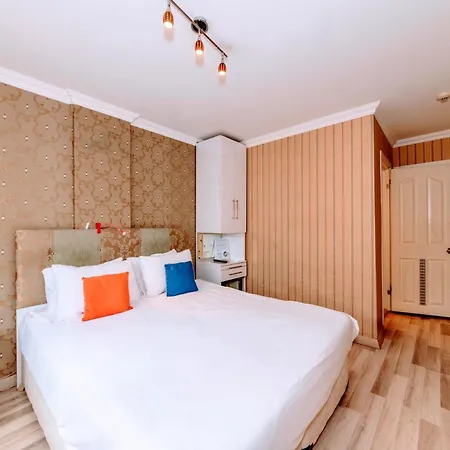 Hotel Walnut Shell Istanbul