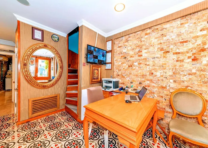 Hotel Walnut Shell Istanboel